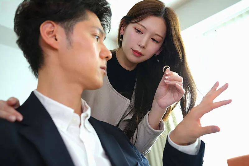 Bà xã đi đi giã ngoại, anh xã ở nhà bị nhỏ em người vợ gạ đụ không trượt phát nào